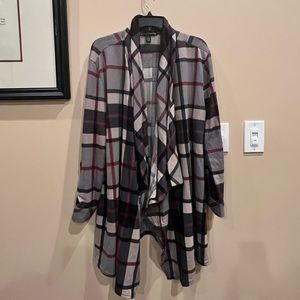 French Laundry plaid cardigan. Plus size 1X